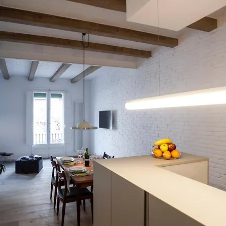 Apartment Villaroel - Modern Flat In San Antoni *